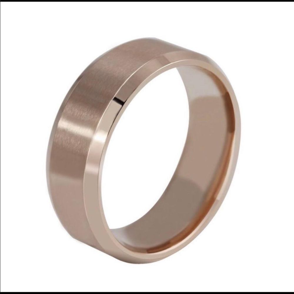 New 18k rose gold men wedding ring